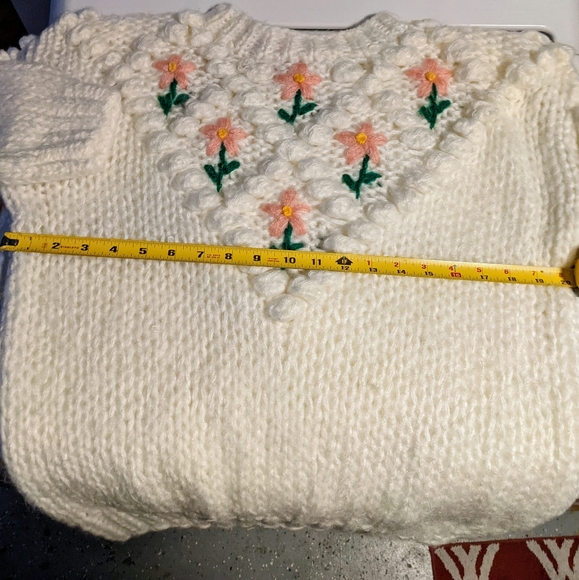 Chicwish Sweater - Picture 4 of 5